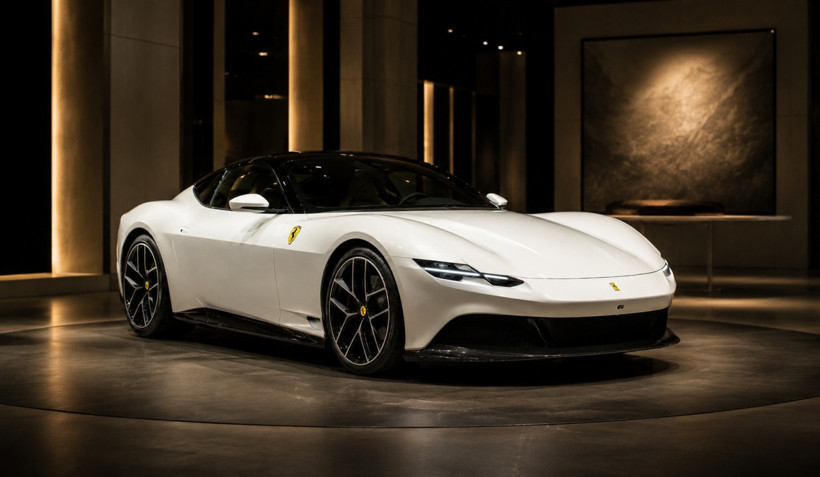 Eleştiri yağmuruna tutulmuştu: Elektrikli Ferrari 40 milyon dolara satıldı - Resim : 1