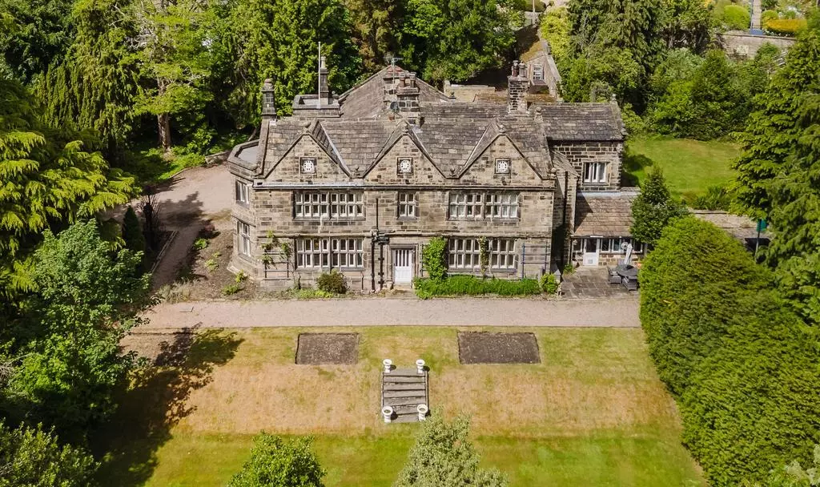 Ünlü yazarın mürebbiyelik yaptığı malikane satışa çıktı - Resim: 1