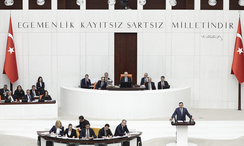 Cumhurbaşkanı Yardımcısı Yılmaz: 2026'da enflasyonu y&uuml;zde 20'nin altına indirmeyi hedefliyoruz - Resim : 2