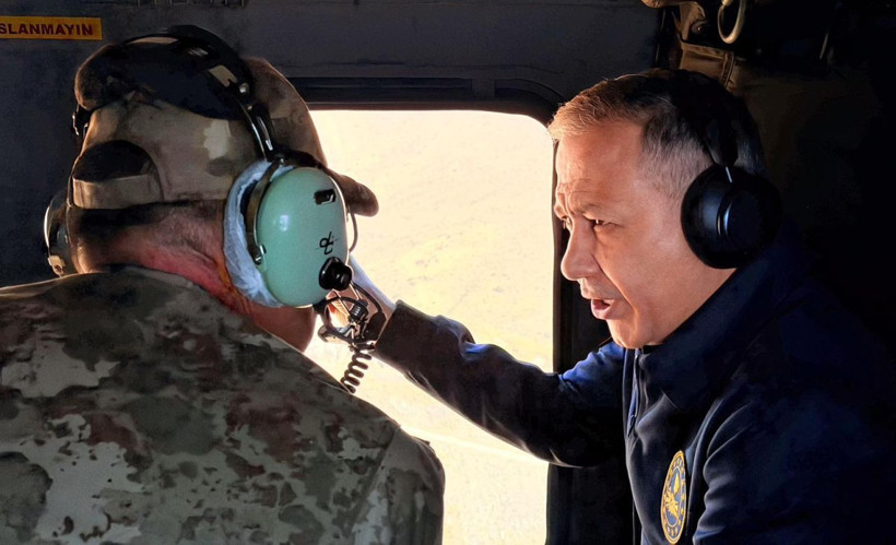 Bakan Yerlikaya Hakkari semalarında: Sınır hattında denetim - Resim: 6