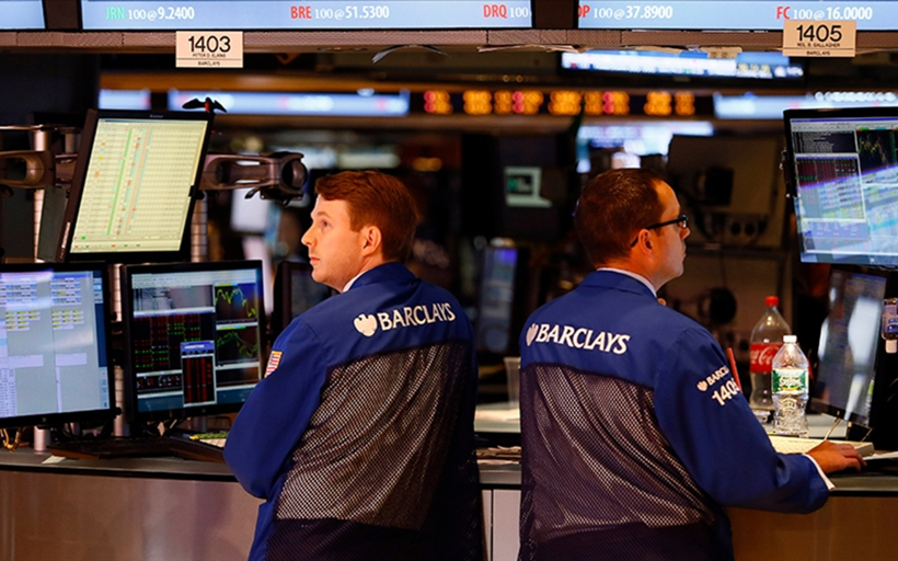 Yatırımcılar temkinli: Piyasalar haftaya karışık başladı