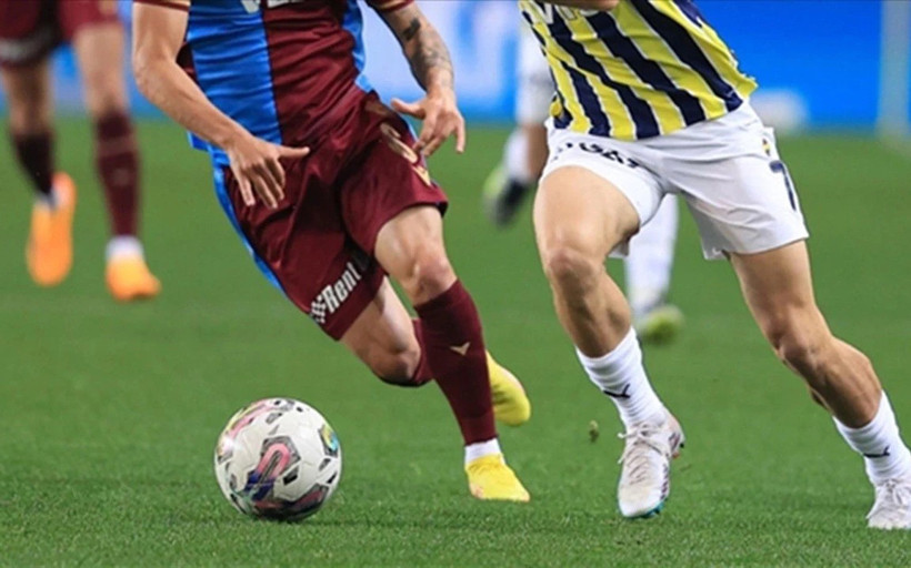 TFF duyurdu! Fenerbahçe–Trabzonspor derbisinin saati değişti