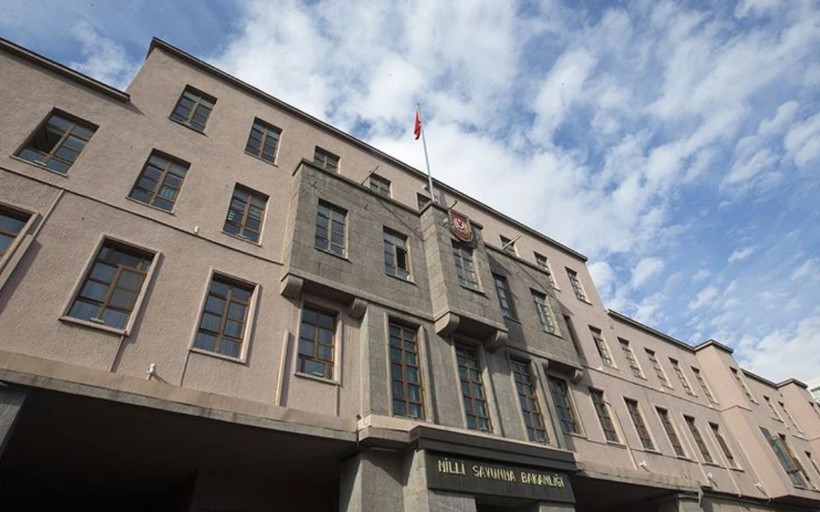 Ankara semalarında düşürülen İHA sonrası MSB'den iki ülkeye uyarı