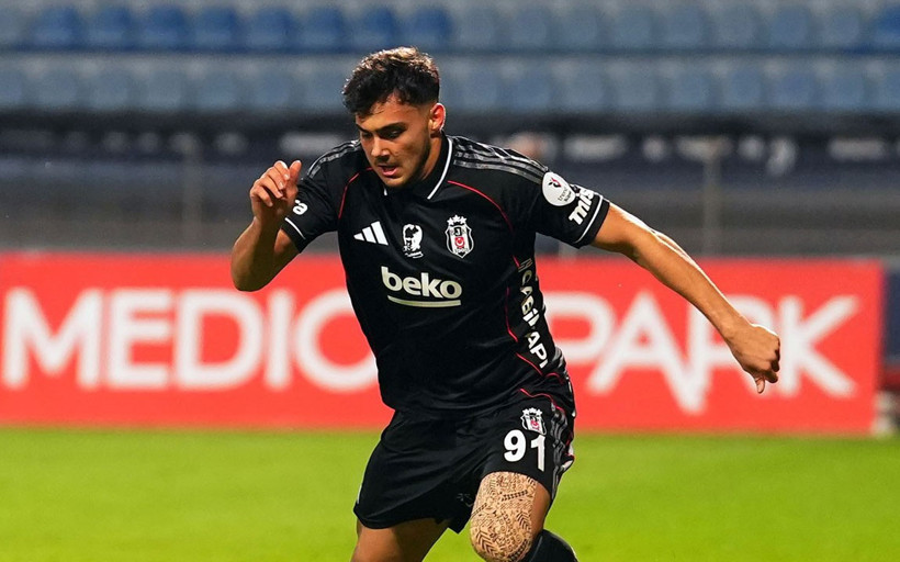 Beşiktaş'tan Mustafa Hekimoğlu için sakatlık açıklaması
