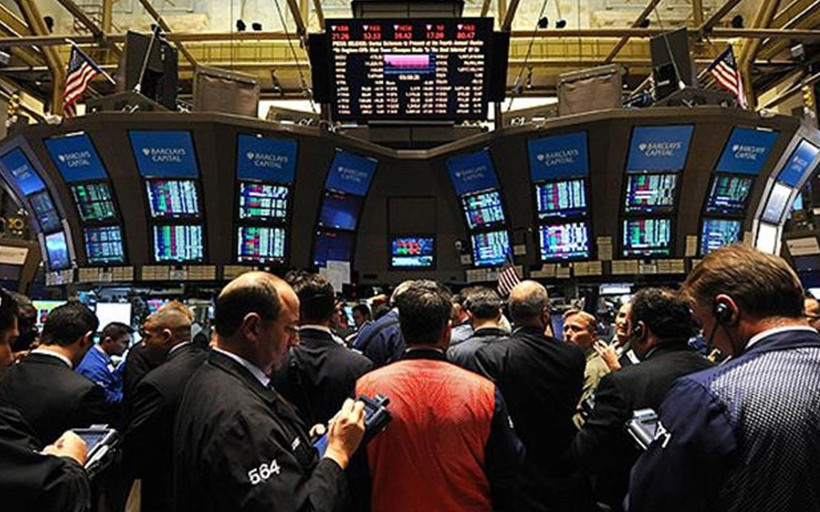 New York borsası düşüşle açıldı