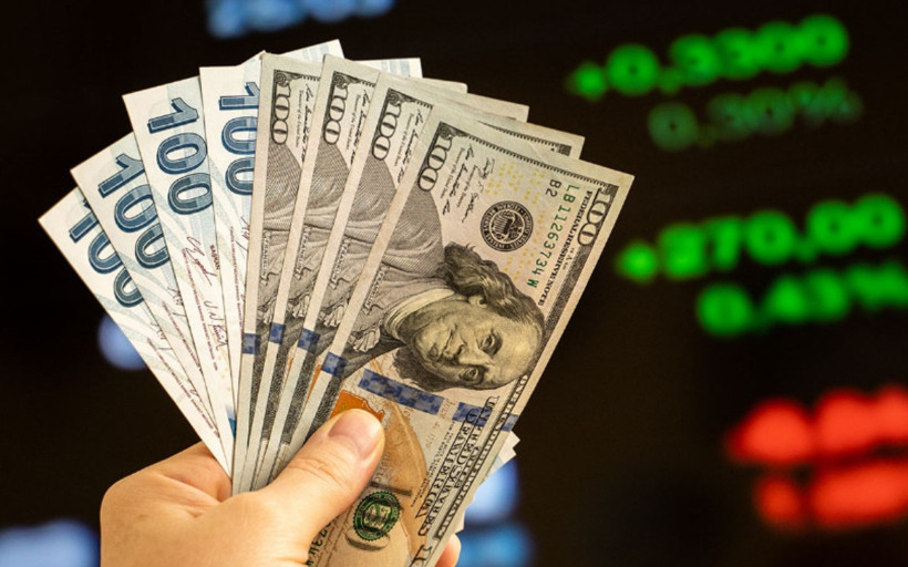 Dolar/TL'de günün ilk seyri
