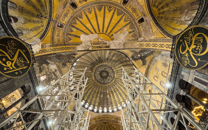 Bakan Ersoy: Ayasofya’daki en kapsamlı restorasyonu başlattık