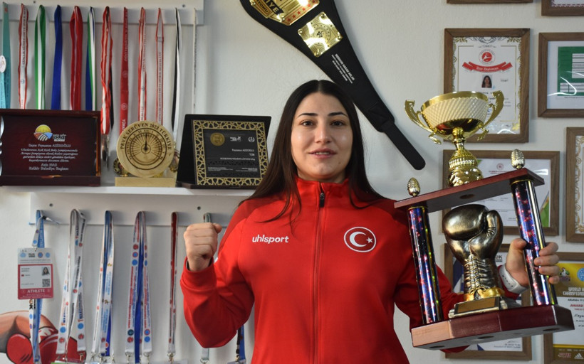 Savate Dünya Şampiyonası ikincisi Azizoğlu çalışmalarını sürdürüyor