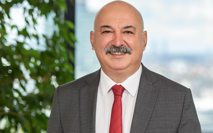 Gülen: Odadaki fil kuyruğunu sallarsa biz sağa sola savruluyoruz