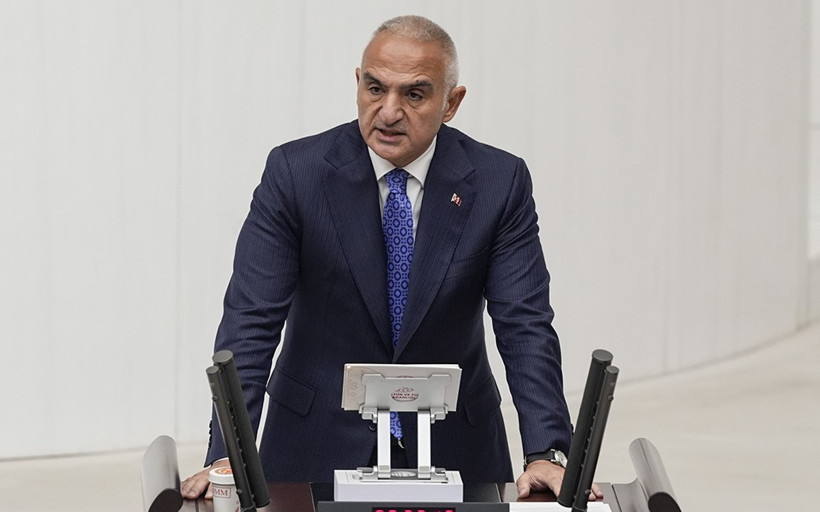 Turizmde 64 milyar dolar geliri yakalayacağız