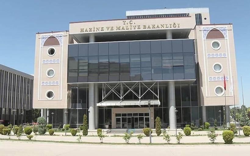 Hazine’den dolar cinsinden tahvil ve kira sertifikası ihracı