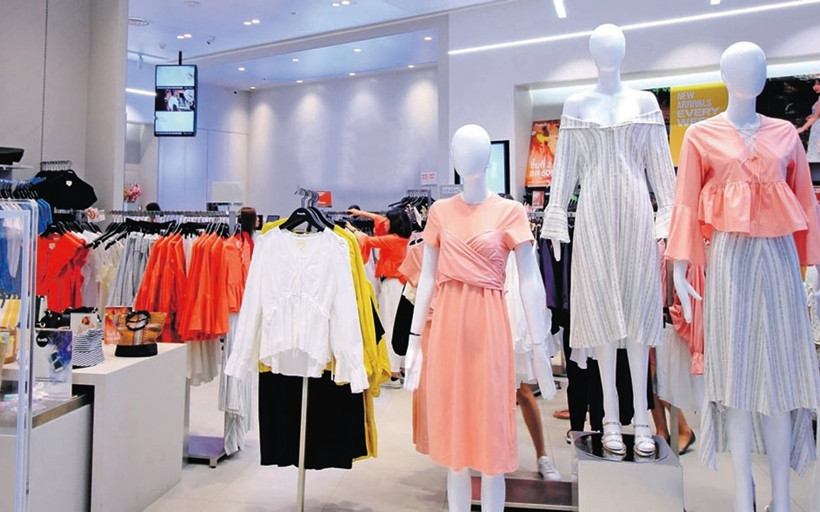 Bayram alışverişi vitrinleri hareketlendirdi