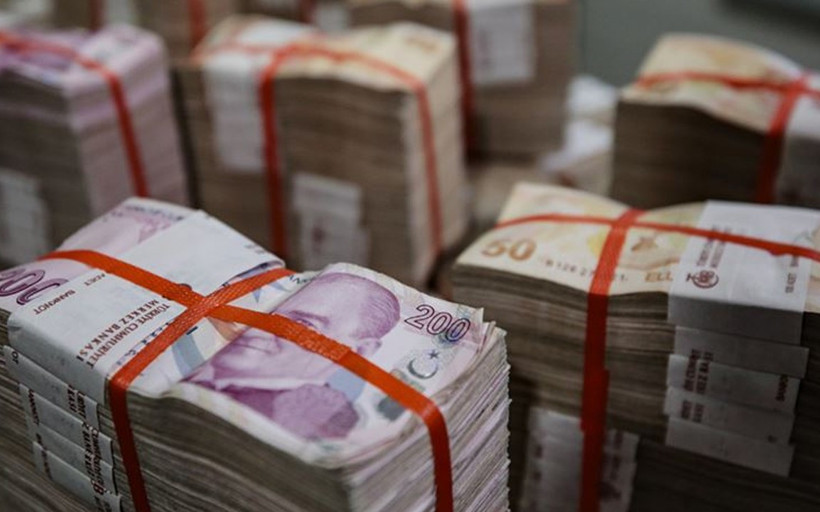 Hazine, iki tahvil ihalesiyle 150,9 milyar lira borçlandı