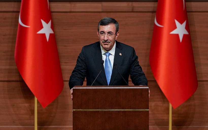 Bu fırsatın heba edilmesine izin vermemeliyiz