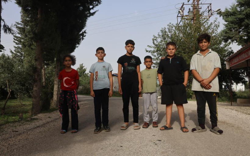 Soyadı sormanın yasak değil, gereksiz olduğu mahalle... - Resim : 2