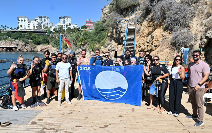 40 metrelik falezlerden denizlere... Büyük temizlik operasyonu! Neler çıktı neler - Resim: 5