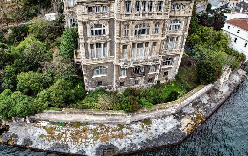 Boğaz’ın en pahalı yalısı satışa çıktı - Resim: 6