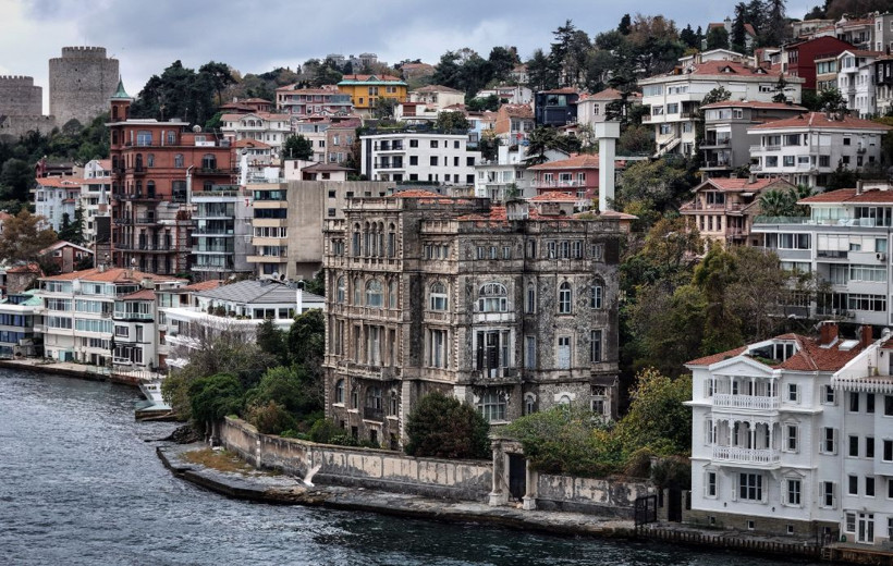 Boğaz’ın en pahalı yalısı satışa çıktı - Resim: 9