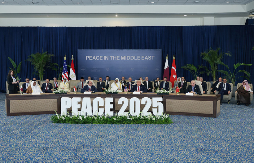 Son dakika: Mısır'da Gazze için tarihi zirve: Trump: Gazze'de savaş sona erdi, artık yeniden inşa başlıyor - Resim : 5