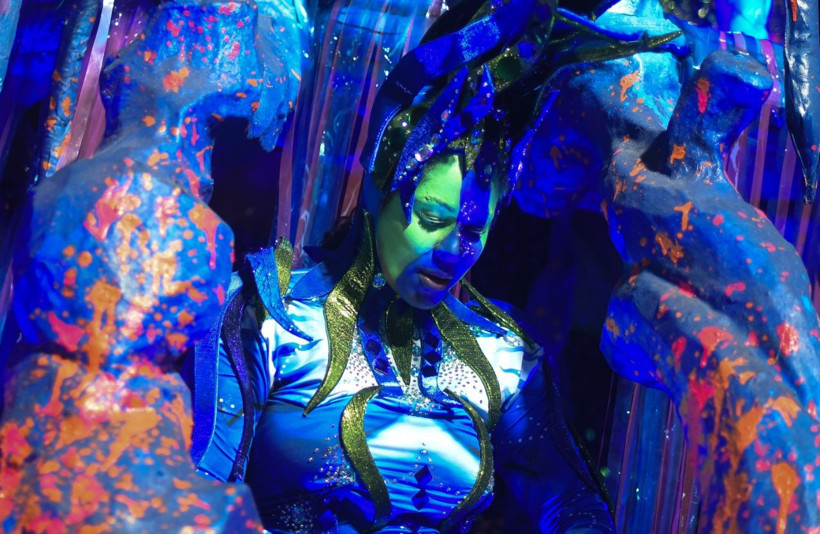 Brezilya’da Rio Karnavalı samba geçitleriyle başladı - Resim: 7