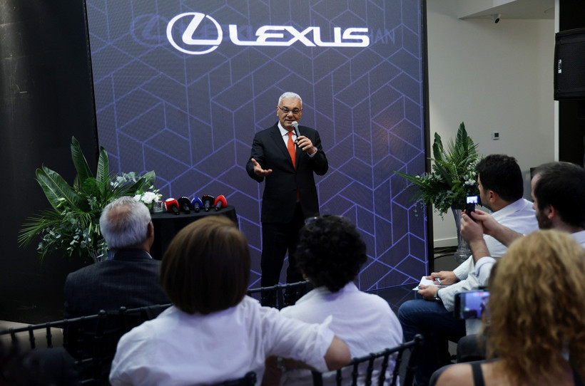 Lexus, Türkiye’deki 5. bayisini Adana’da açtı - Resim : 1