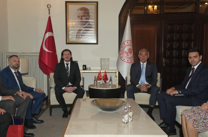 Ankara’da Türkiye-Kuzey Makedonya buluşması! İki ülke arasındaki gelecek dönem iş birliği ele alındı - Resim : 1