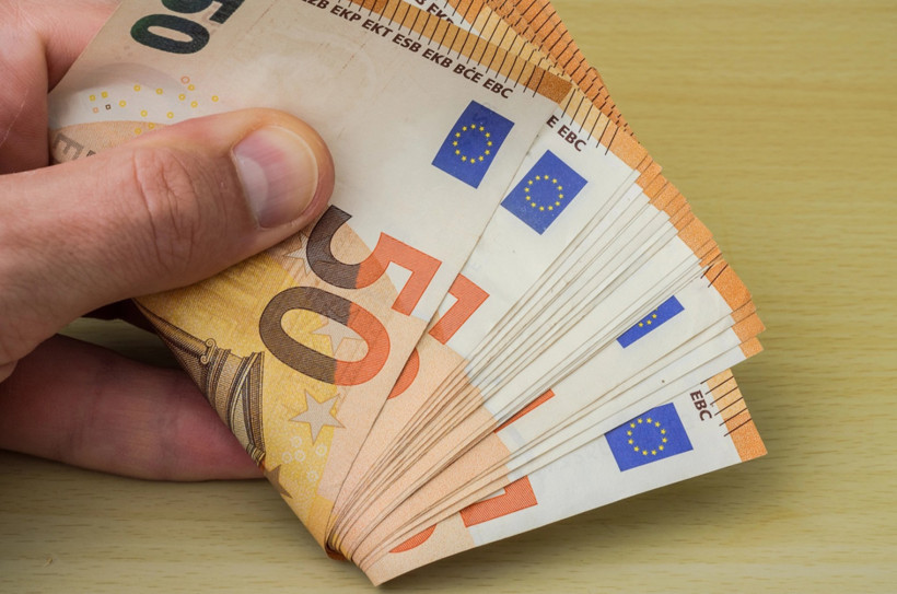 Euro için Fransa alarmı: Bütçe geçse bile baskı sürebilir - Resim: 3
