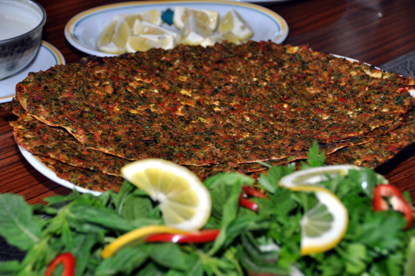 9 bin kilometrelik lezzet yolculuğu! Şoklayıp şoklayıp gönderiyorlar - Resim: 1