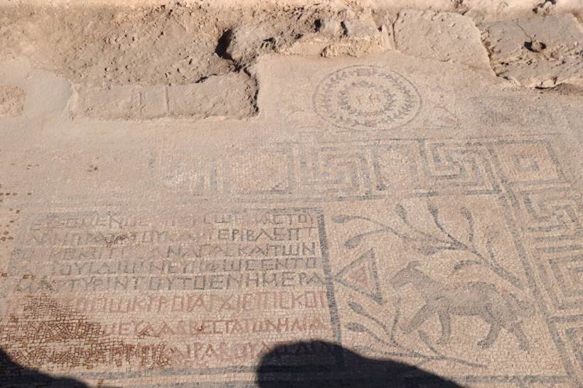 Urfa Kalesi'nde 1500 yıllık Grekçe yazıtlı mozaik bulundu! - Resim: 6