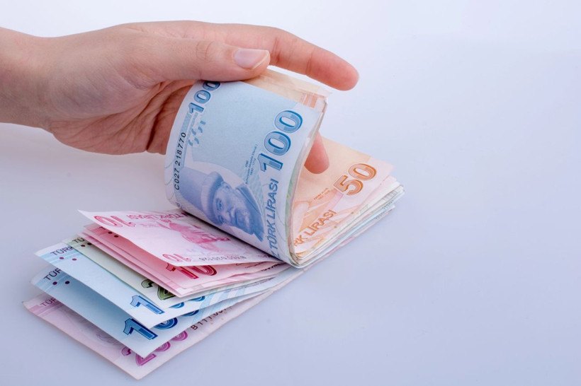 300 bin TL'nin aylık getirisi ne kadar? İşte mevduat faizlerinde bankalardaki son durum... - Resim: 14