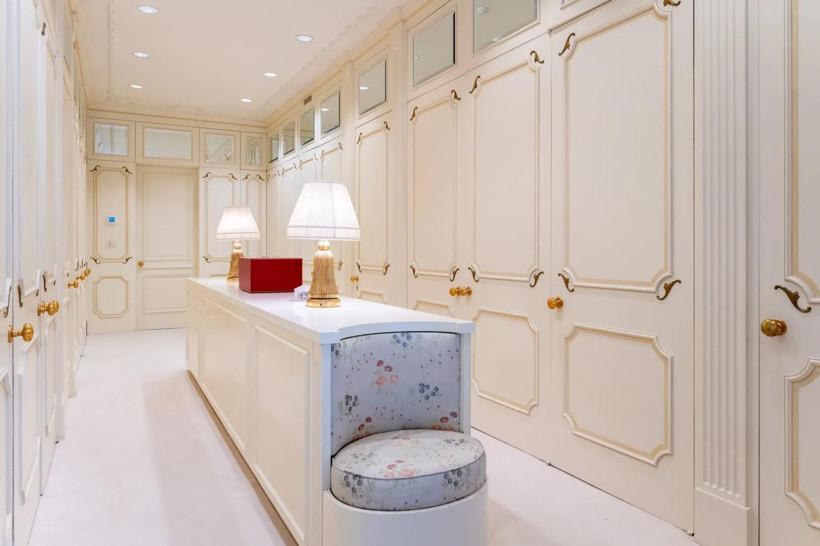 Medya devini yöneten aile için inşa edilen malikane satışa çıktı - Resim: 16