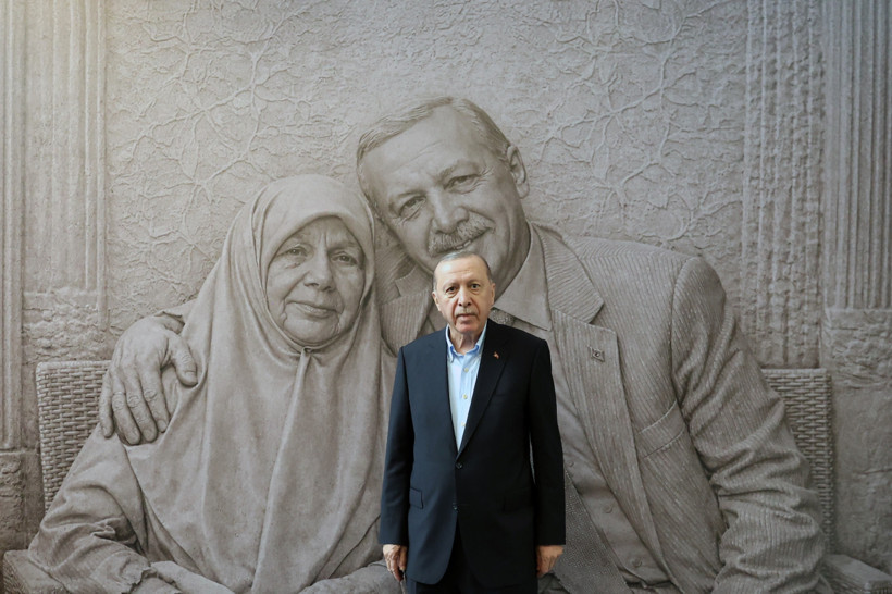 Cumhurbaşkanı Erdoğan'dan İran mesajı: Ateş &ccedil;emberinden uzak duracağız - Resim : 1