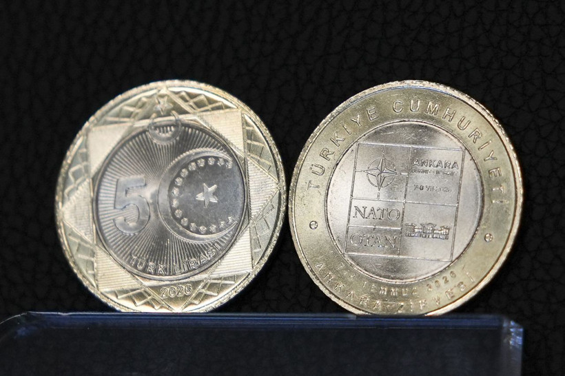 NATO Zirvesi için özel 5 liralık hatıra para basıldı - Resim: 1