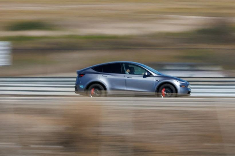 Tesla'dan binlerce aracı için geri çağırma kararı: Kaza riskini var - Resim: 4