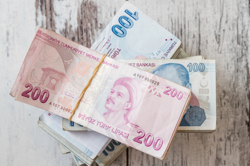 Merkez Bankası'nın faiz kararı için beklenti netleşti: 27 ekonomistten 21’i aynı oranı söyledi - Resim: 4