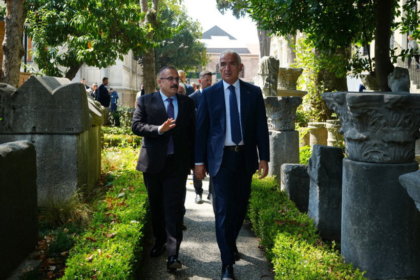 İstanbul Arkeoloji Müzelerinde büyük dönüşüm: 54 bin çini tek tek restore edildi - Resim: 2