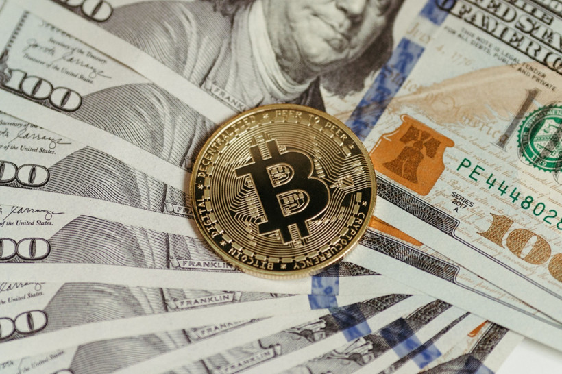 Dolar 18 ayın zirvesinde: Euro geriliyor, Bitcoin direniyor - Resim: 9