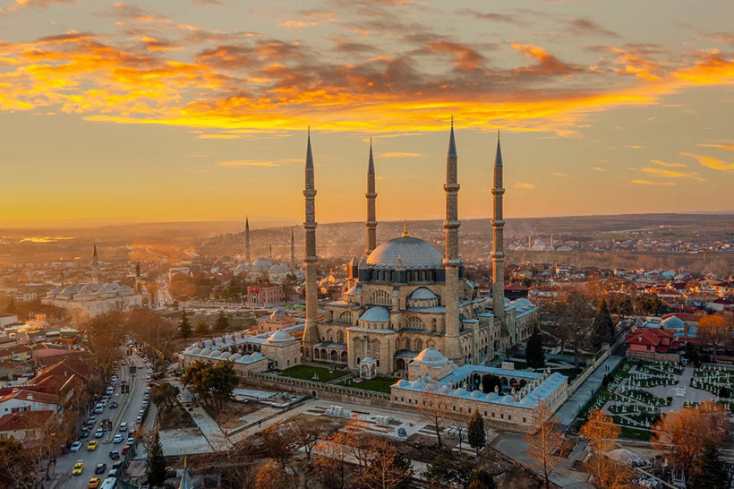 Türkiye'de deprem tehlikesinin en az olduğu iller belli oldu: İşte öne çıkan şehirler... - Resim: 12