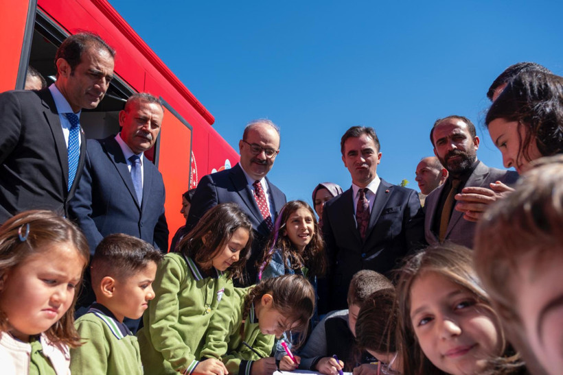 Bir Anadolu Şenliği'nin son durağı Bitlis oldu - Resim : 2