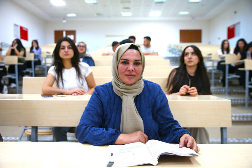 'Avukat mı olacak' diyip okutmadılar, 33 yıl sonra hayalini gerçekleştirdi - Resim : 2