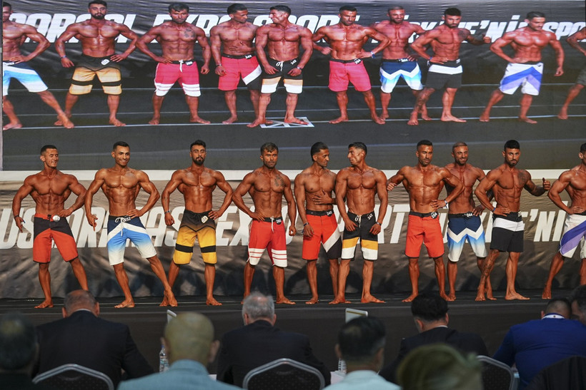 Türkiye Vücut Geliştirme ve Fitness Şampiyonası İzmir’de tamamlandı: 50 sıklette madalyalar sahiplerini buldu - Resim : 2
