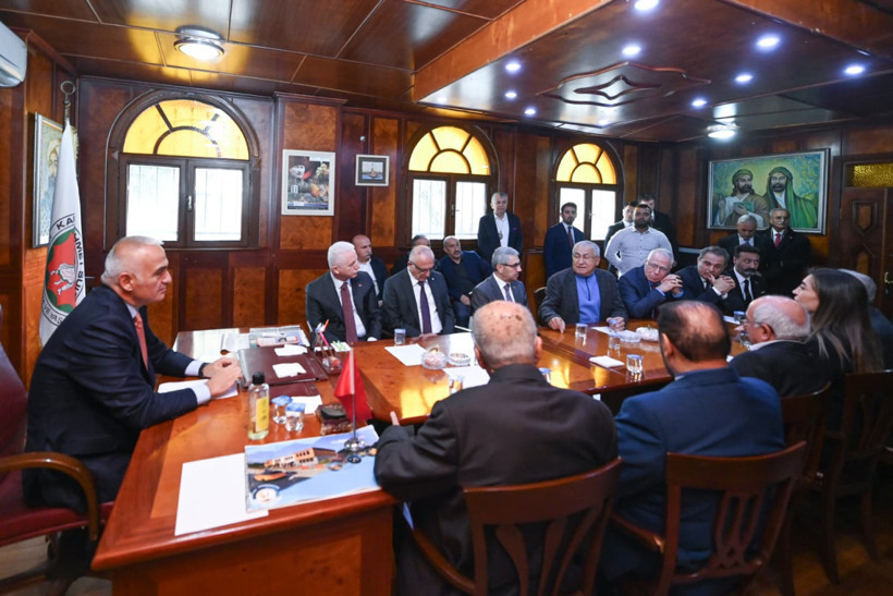 Bakan Ersoy açıkladı: Cemevleri artık imar planlarına işlenecek - Resim : 3