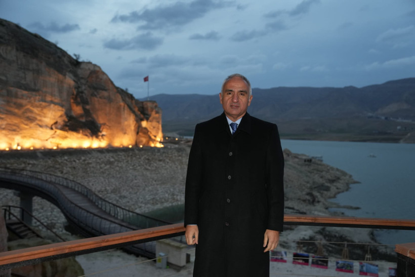 Bakan Ersoy Hasankeyf ve Sason’da sahaya indi - Resim : 2