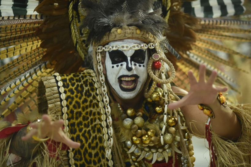 Brezilya’da Rio Karnavalı samba geçitleriyle başladı - Resim: 6