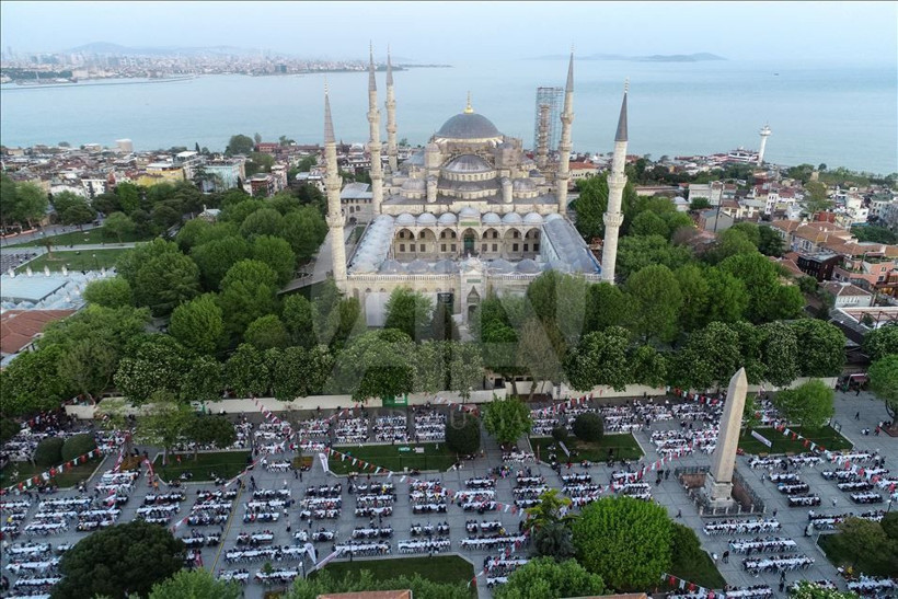 19 ŞUBAT İSTANBUL İFTAR VAKTİ: İstanbul'da oruç saat kaçta açılacak, iftar saat kaçta yapılacak? - Resim: 3