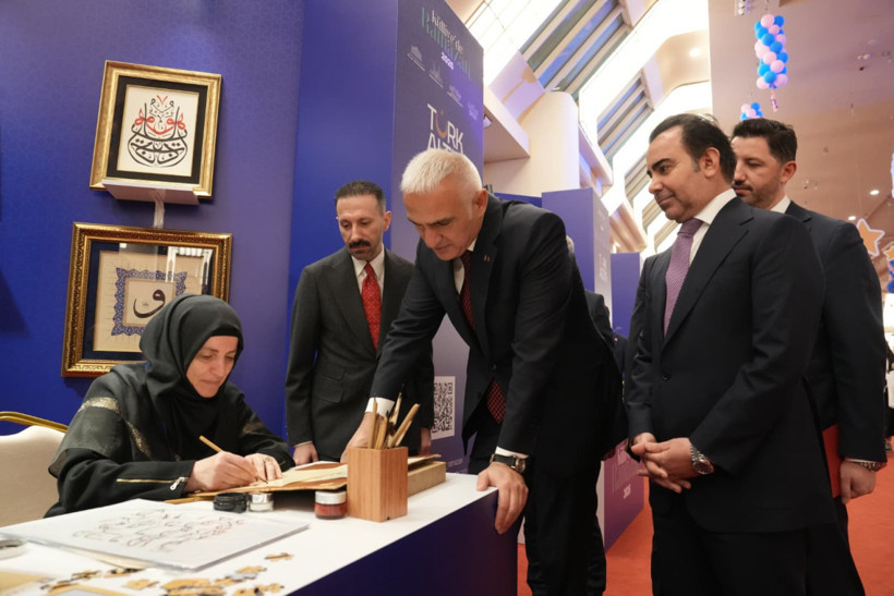 Külliye’de Ramazan’a yoğun ilgi: Bakan Ersoy atölyeleri inceledi - Resim : 2