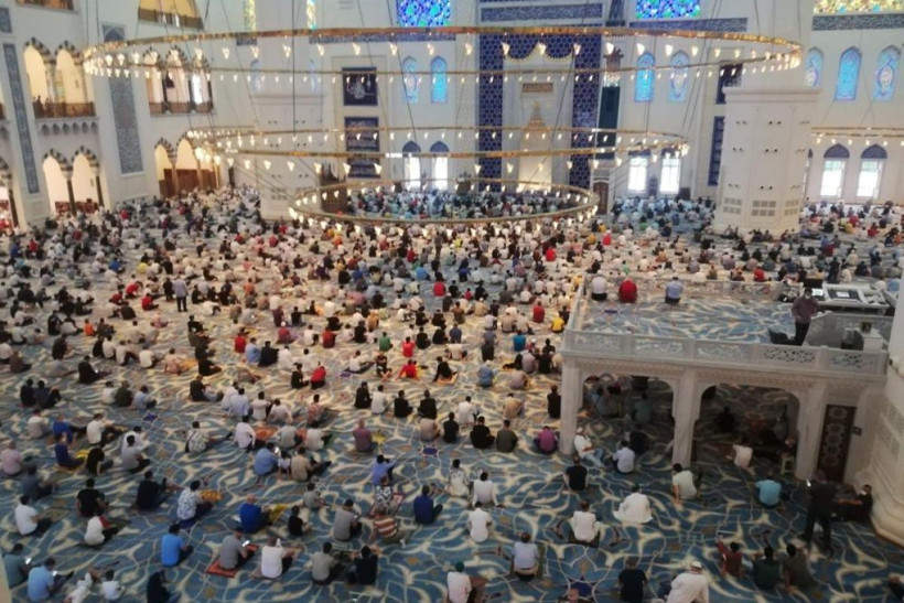 Bursa bayram namazı saati: 2026 Bursa'da Kurban Bayramı namazı saat kaçta kılınacak? Namaz vakti... - Resim: 3