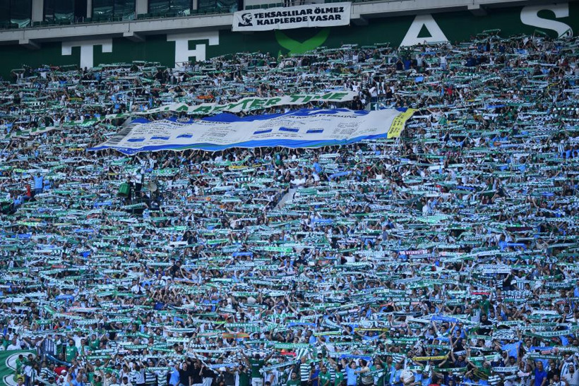 Bursaspor, Arda Turan'ın Shakhtar Donetsk'i ile hazırlık maçı yaptı - Resim : 2