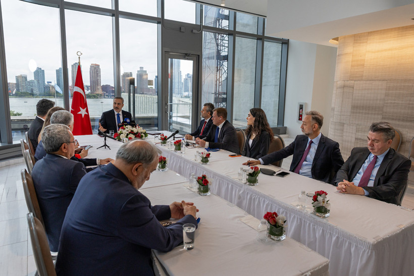 Fidan: Sincar'daki terör varlığı sona erdikten sonra Türkiye de adım atacak - Resim : 2