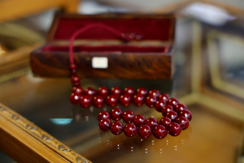 150 yıllık tespih satışa çıktı! Bir servet ediyor - Resim : 1